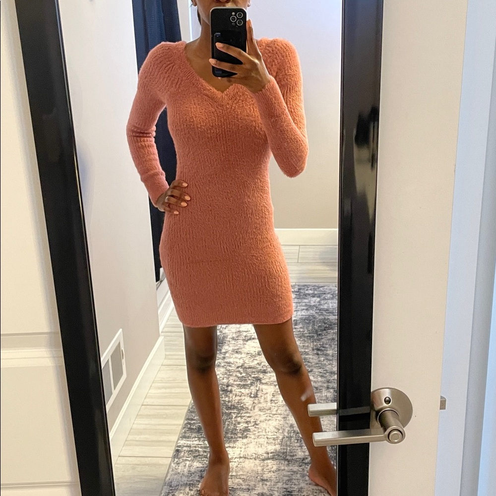 Abercrombie & Fitch Pink Long Sleeve V-Neck Bodycon Dress
